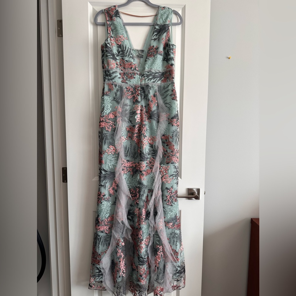 Stunning BCBG night gown - Picture 2 of 5